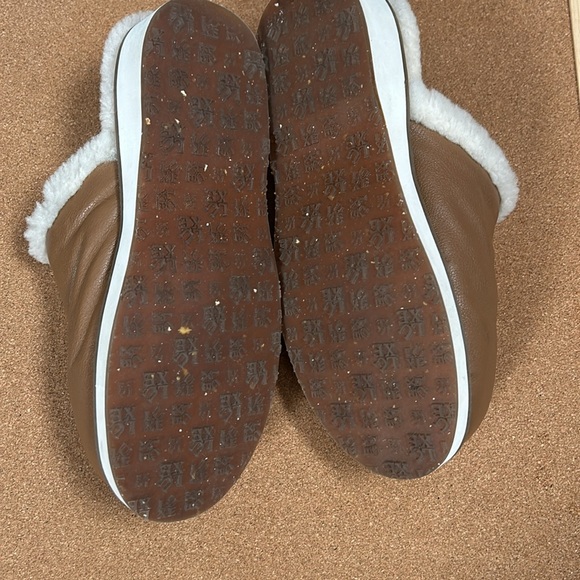 AUSTRALIA LUXE COLLECTIVE Supper Beva Leather Slippers - Women’s Size 8 - Picture 15 of 16